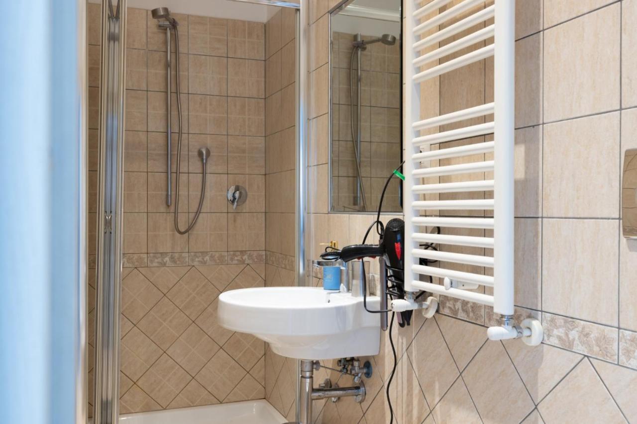 San Pietro 5 Stelle Prestigious Rooms Рим Екстер'єр фото