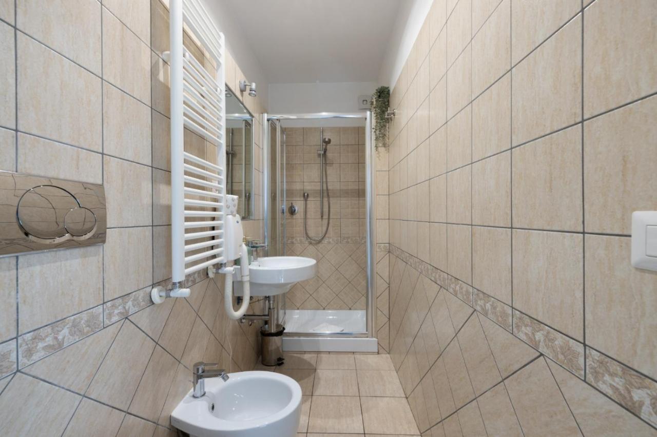 San Pietro 5 Stelle Prestigious Rooms Рим Екстер'єр фото